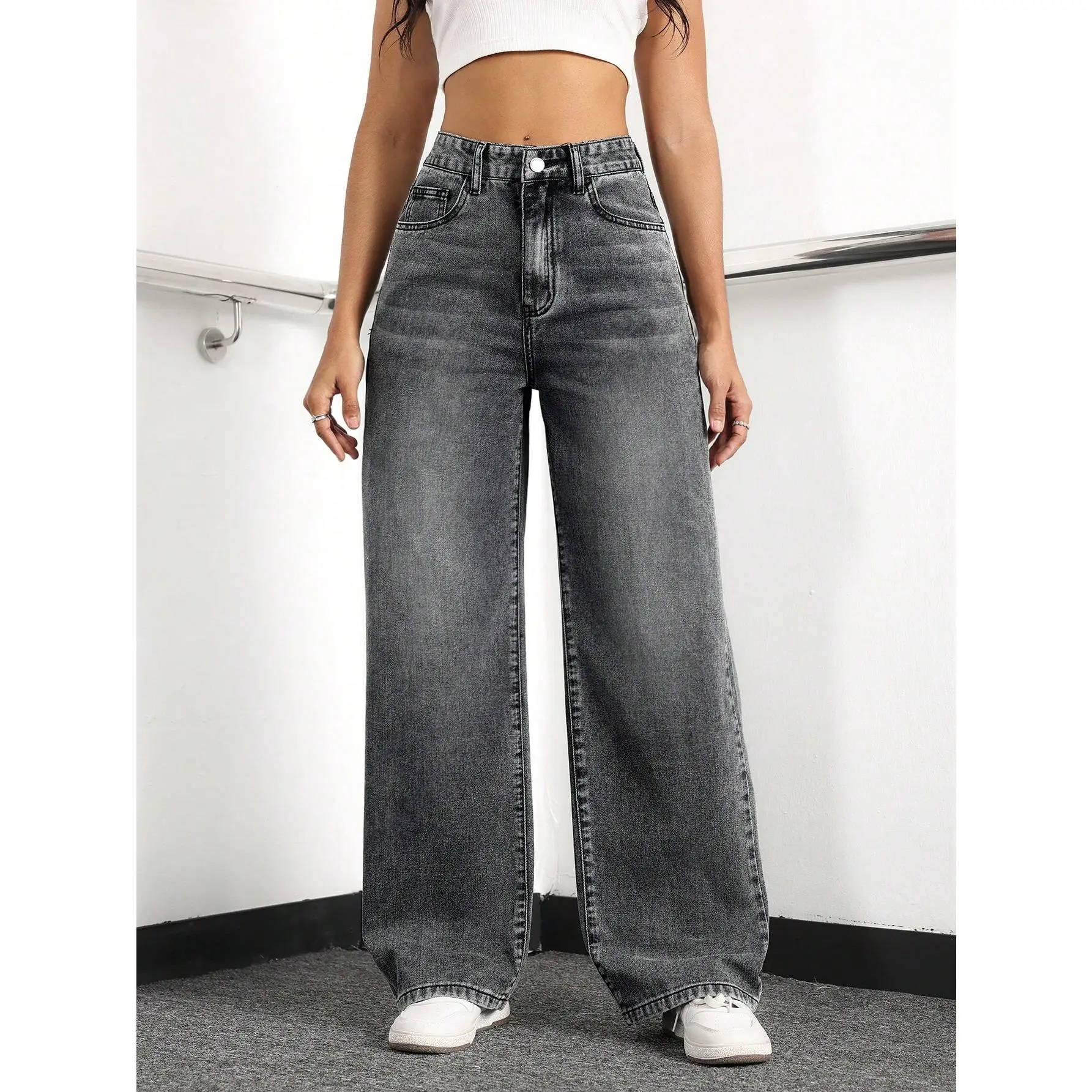 Jeanoix Women's Loose Fit Casual Denim Jeans With Side Pockets And Wide-Leg Design