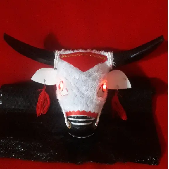 Mainan Anak Bantengan Mata Menyala  | Kuda Lumping | Topeng Banteng Kayu# 6