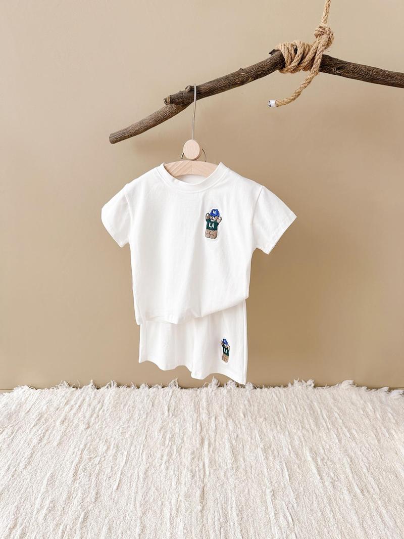 Product Introduction of Baby's Cartoon Embroidery Short Sleeve Tee & Elastic Waist Shorts Two-piece Set, Casual Summer Outfits Clothes for Infant Toddler Kids, Newborn Baby Gifts 1