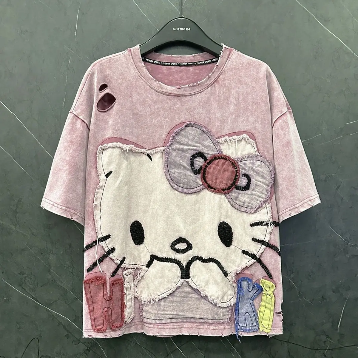 Áo Thun ngắn Tay Thiết Kế Mèo Hello Kitty Hoạt Hình, Dành Cho Nữ, Phong Cách Thủ Công Nặng, Dáng Rộng Vừa Vặn, Thích Hợp Cho Mùa Xuân Và Mùa Hè, Áo Tiểu Ngọt Ngào Hàng Mới Về