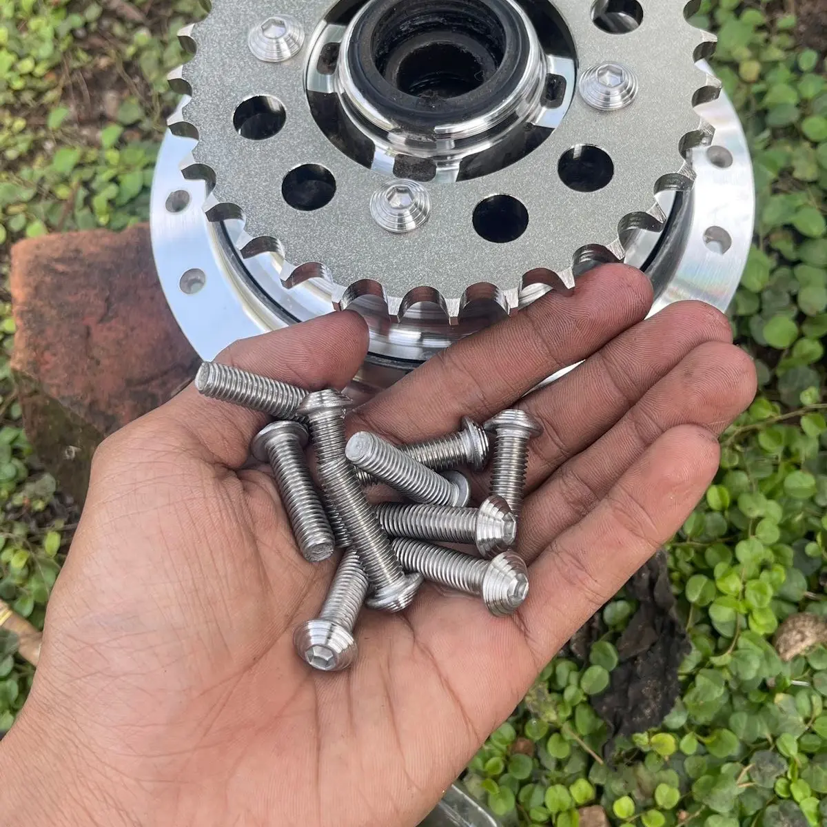 Baut L stainles napgear yamaha custom bubut harga 4 pcs