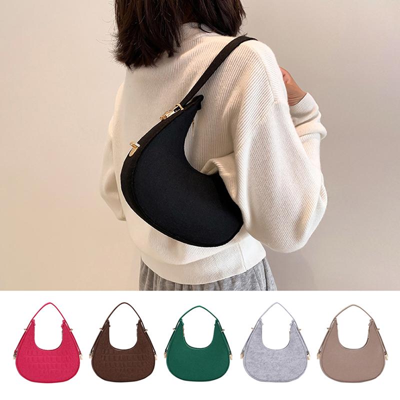 Product Introduction of Fashion Women Bags Armpit Shoulder Bag Small Shoulder Purse Underarm Bags Clutch Women Simple Handbags 9