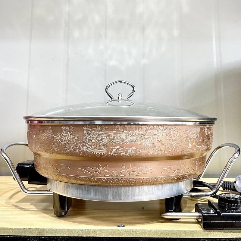 Nồi Lẩu Điện đa năng OSAKA dung tích lớn 3.6 lít , Kèm giá hấp inox , phù hợp mọi nhu cầu nấu ăn như xào , hấp , rang , lẩu .