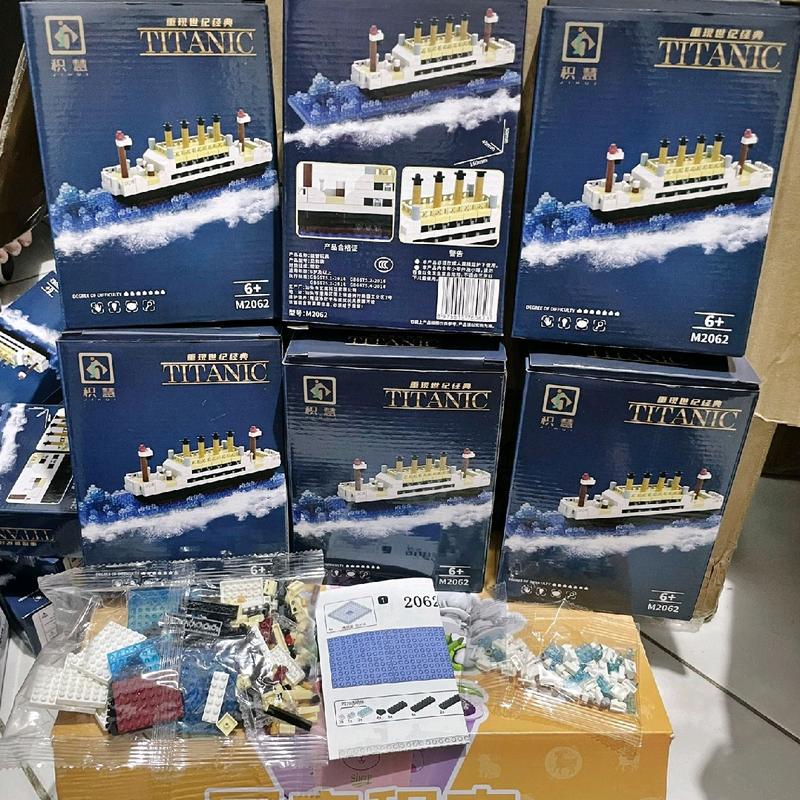 MAINAN BRICKS KAPAL TITANIC JUMBO BALOK MENYUSUN 2