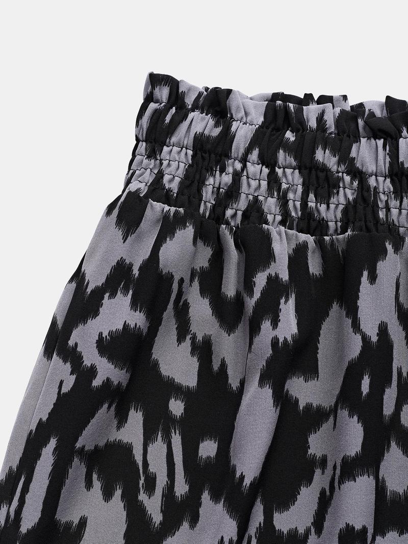 Product Introduction of Curvzy Plus Size Autumn Aesthetic Back to School All Over Print Frill High Waist Wide Leg Pants, Casual Comfy Fashion Trousers for Daily Wear, Women's Bottoms for All Seasons 24