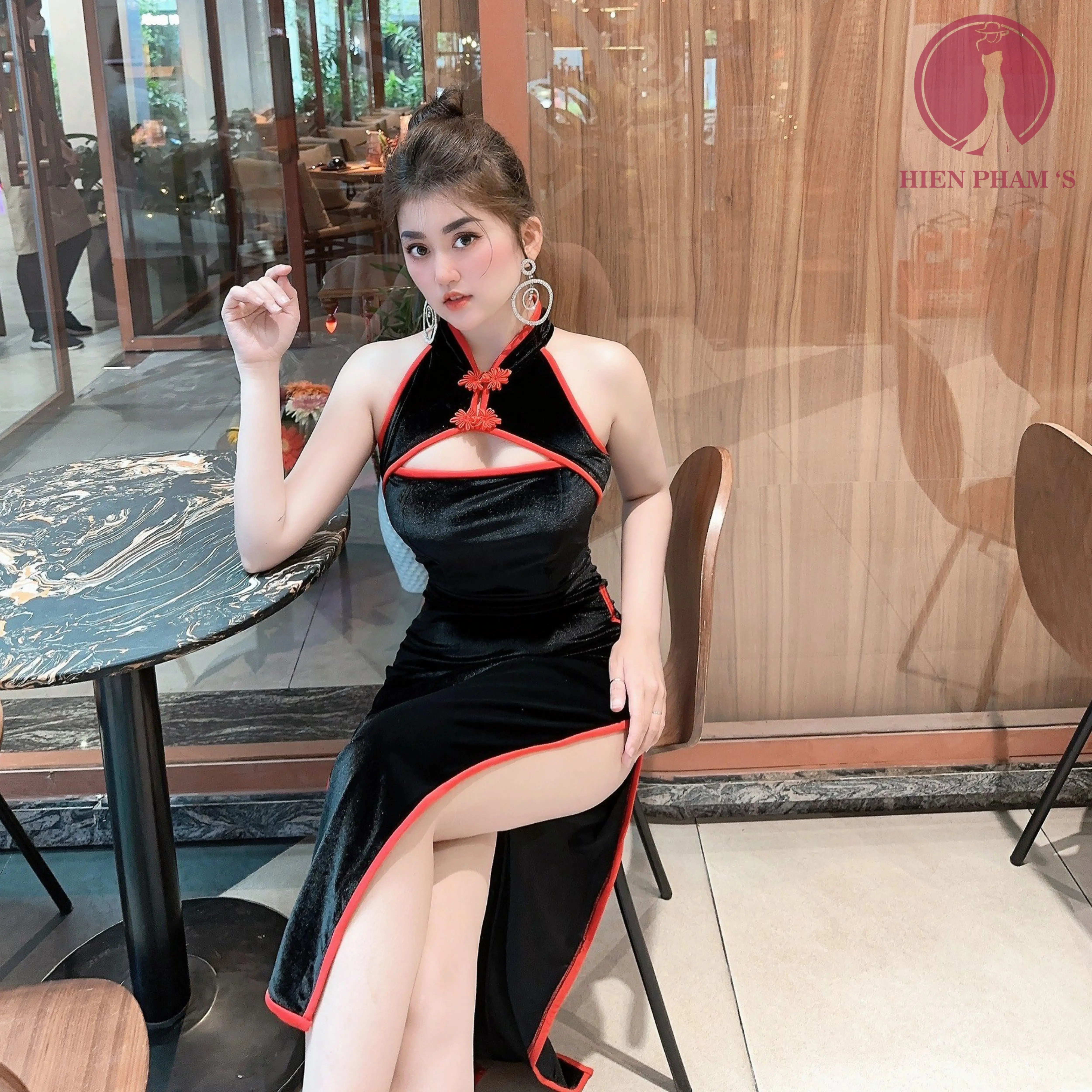 Đầm sườn xám cổ tàu viền đỏ 7090 Nữ Women Dress Nhung Đen