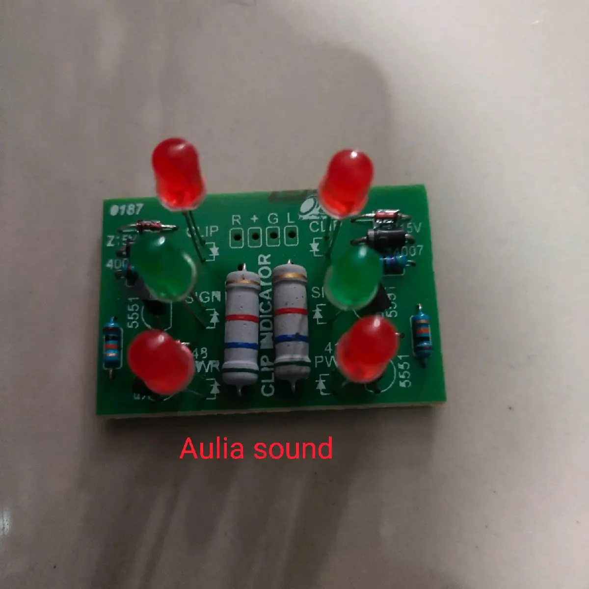 led signal indikator untuk power ampli