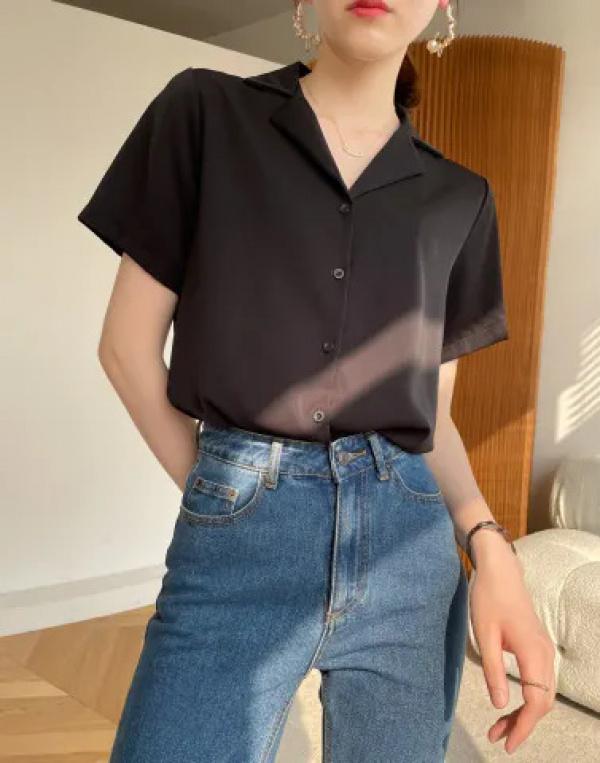 Product Introduction of Temperament Lapel Shirt Loose All-Match Short-Sleeved Shirt Summer Korean Short-Sleeved Plain Loose Shirt Top Women's Shirt Women's Shirt Basic Casual Fit 5