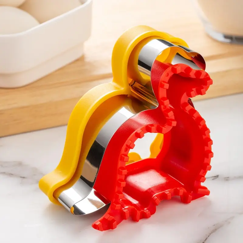 Dinosaur Shape Bread Cutter Mold, 1 Count DIY Stainless Steel Sandwich Cutter Sealer, Sandwich Maker Mold, Kitchen Accessories, Slicer 3