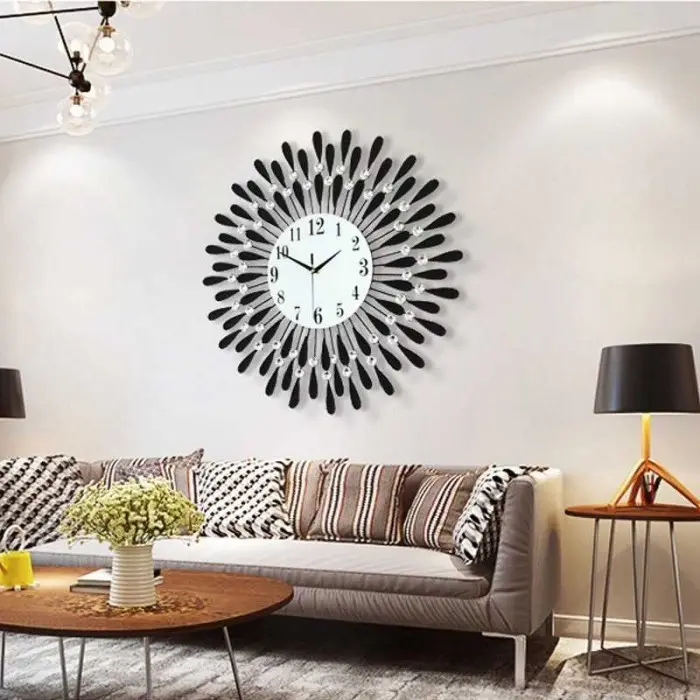 TaffHOME Jam Dinding 3D Quartz Clock Creative Luxury Diamond 38cm - H74 2