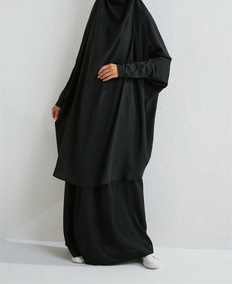 Product Introduction of Two-Piece High-Quality Large Size Clothing, Women's Clothing, Clothing Apparel, Solid Color Long Sleeve Skirt Long Robe 4