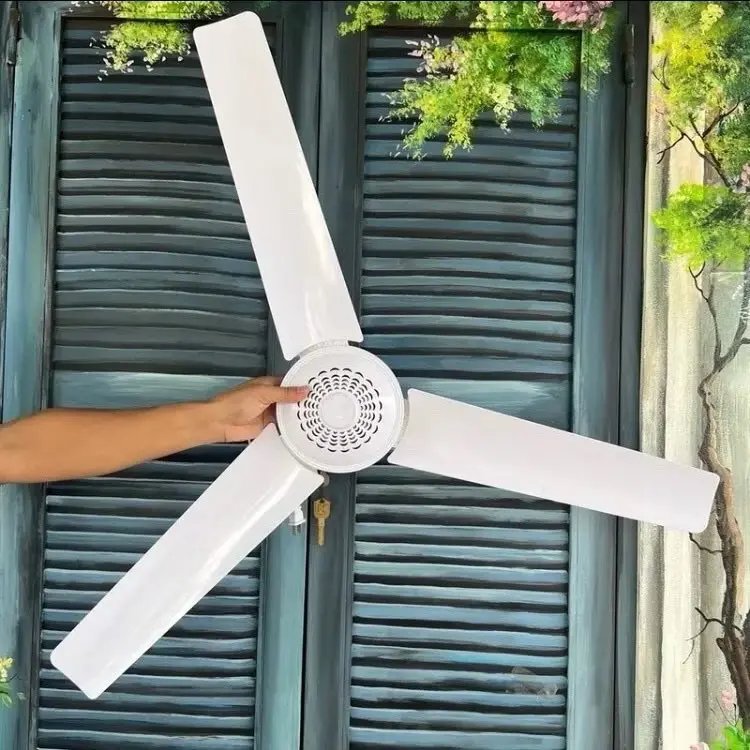 Quạt Trần Mini 3 cánh 1050(Tặng móc treo)