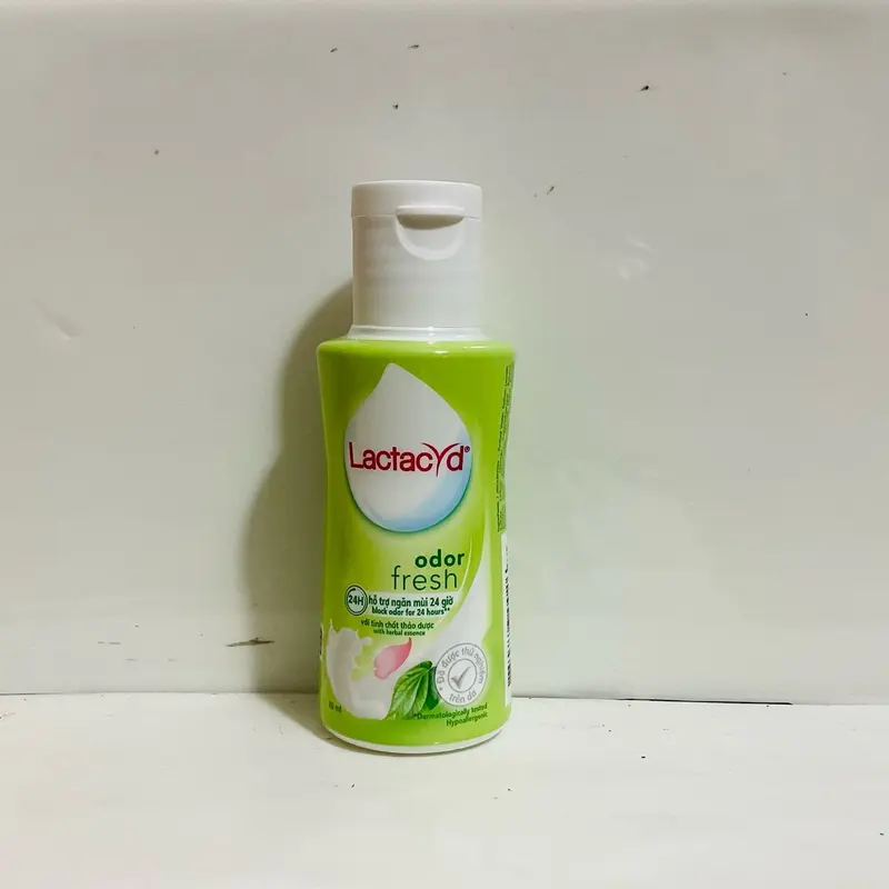 Lactacyd DDVSPN Và Tắm Gội Cho Trẻ -chai 60ml- Baby Body & Hair Wash Extra Milky 5