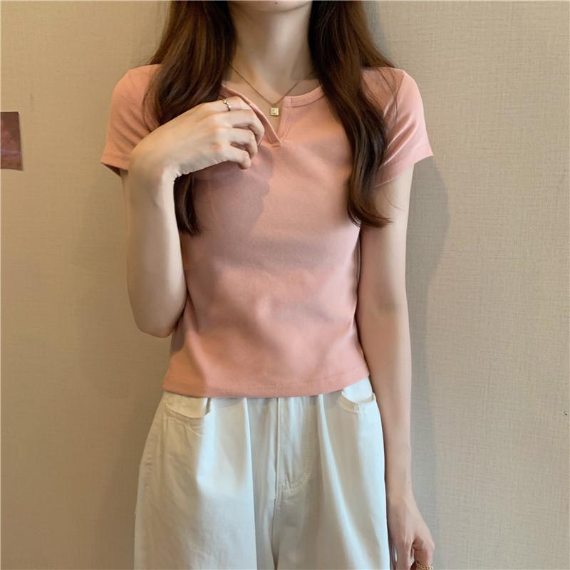 Product Introduction of Summer slim fit crop top spicy girl outfit T-shirt short sleeved plain color, comfortable and breathable, paired with jeans 13