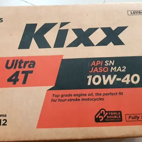 Thùng 12 Chai Nhớt Tổng Hợp Kixx Ultra 10W40 800ml Nhập Khẩu Hàn Quốc Cho Xe Số Dầu Nhớt Dầu daun