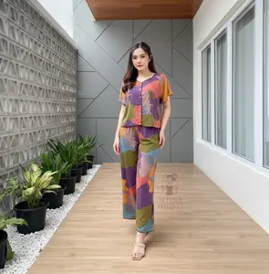 AC | [Pre-Order KIRIM SETELAH LEBARAN] One Set Jenita Setelan Katun Mini Atasan Lengan pendek Dan Celana Panjang Wanita Casual Simple