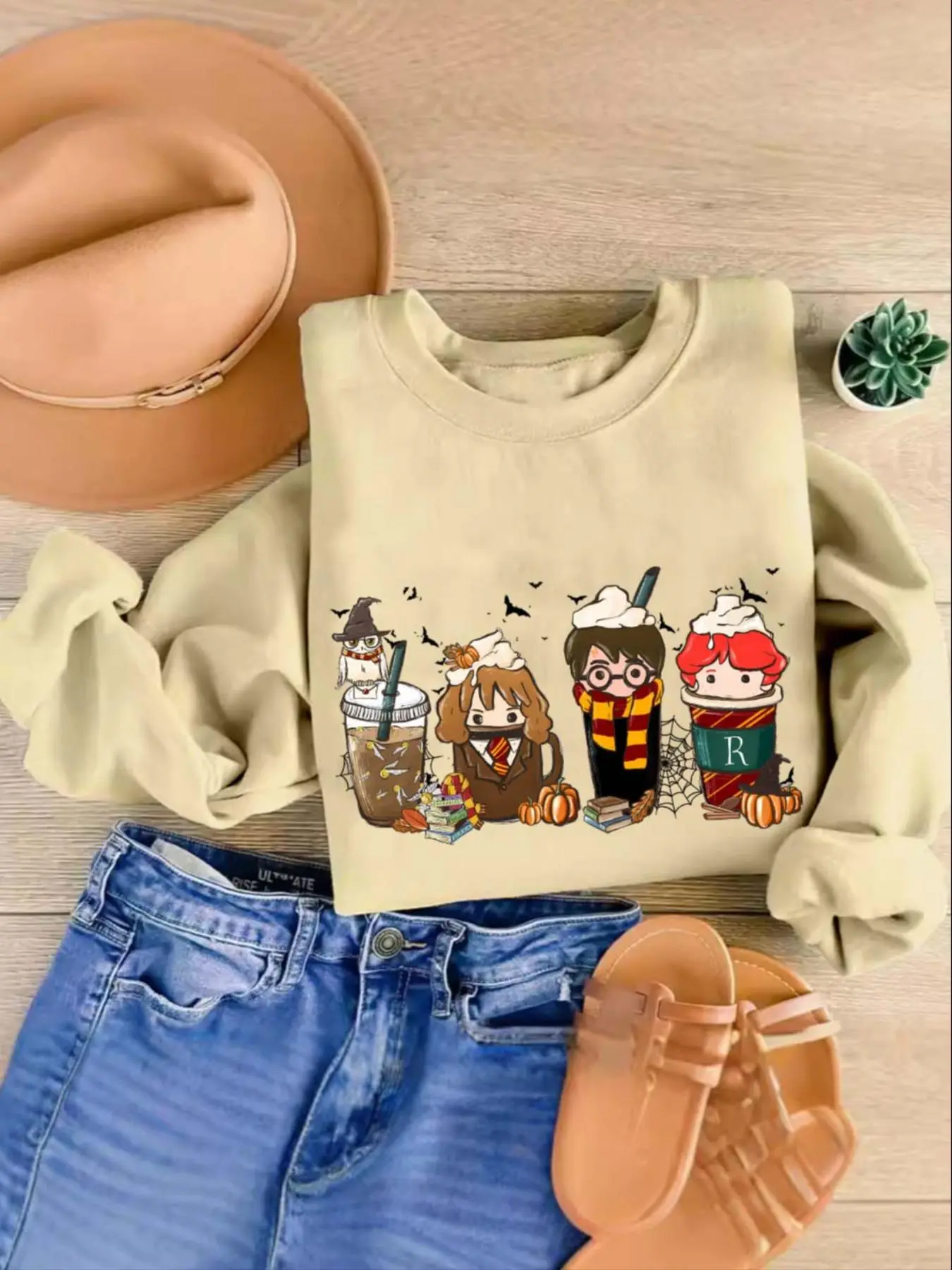 Women's Cartoon Harry Potter Drink Print Round Neck Sweatshirt, Fashion Casual Crew Neck Long Sleeve Pullover for Daily Holiday Outdoor Wear, Women Clothes for Fall & Winter