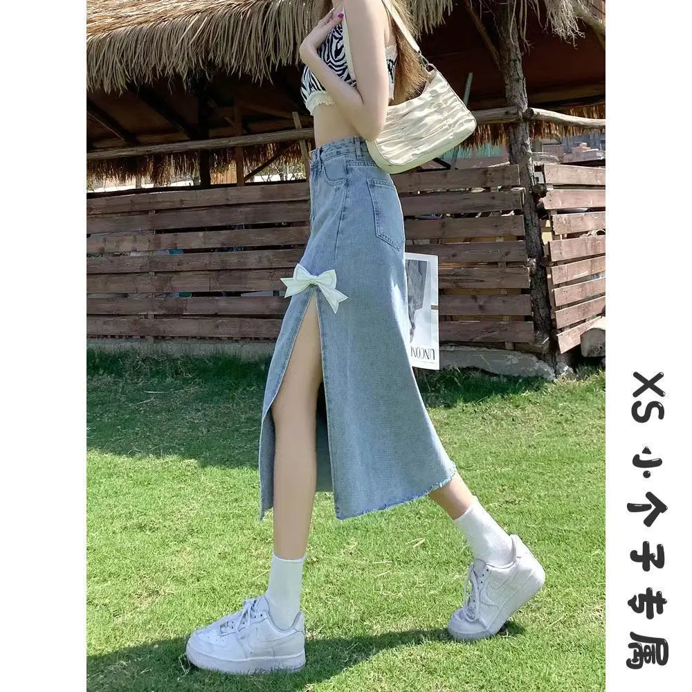 Chân Váy Denim Cổ Điển Mỹ Cỡ Nhỏ Thiết Kế Mới Dành Cho Nữ, Dài Trung Bình Cạp Cao, Kiểu Chữ A Có Khe Hở, Chân Váy Bó, Đẹp, 2024
