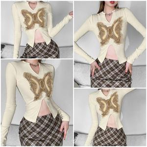 เสื้อแขนยาว แฟชั่่น สีครีม แต่งผีเสื้อ AR02