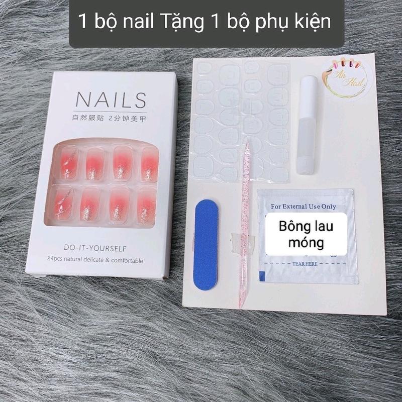 Mã M64_ Nail Box xinh đẹp bộ 24 móng tay giả dành cho Nữ + được kèm phụ kiện keo dán 3