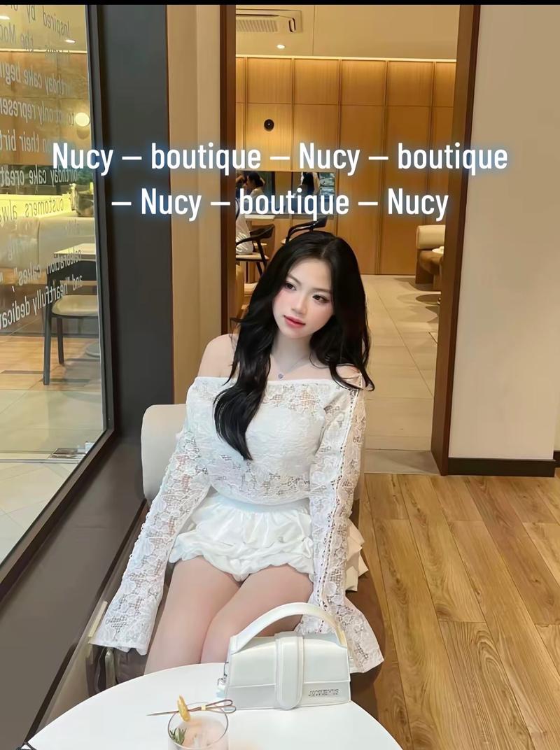 Product Introduction of ￼Set áo ren tay cách điệu kèm chân váy tay bồng siêu xinh ( kèm quần bảo hộ và áo quây ) Nữ Kem Women Top Sen 5