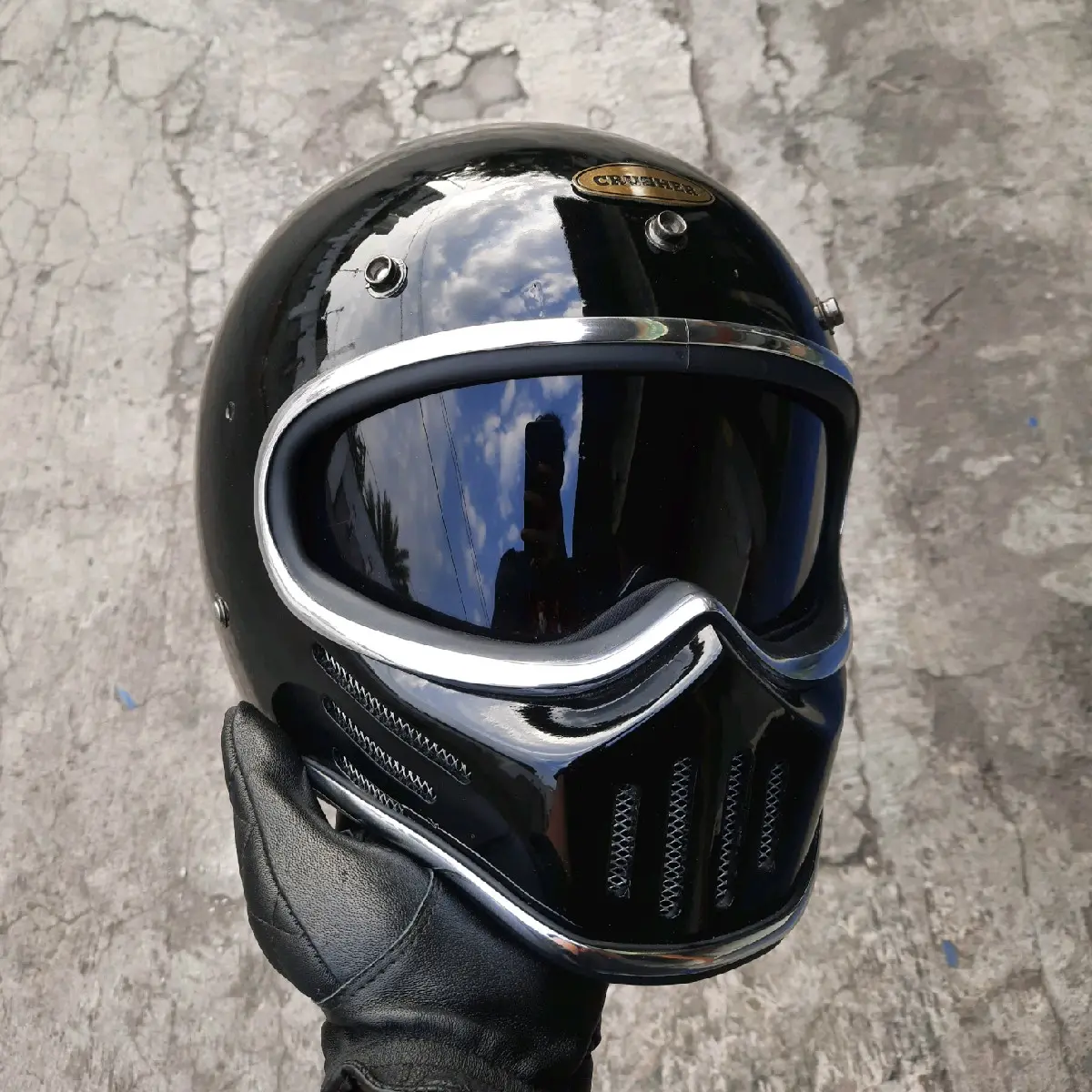 Helm Cakil M30 Black Glossy Include Inner Visor custom by @crushercustoms Helm Retro Klasik Vintage