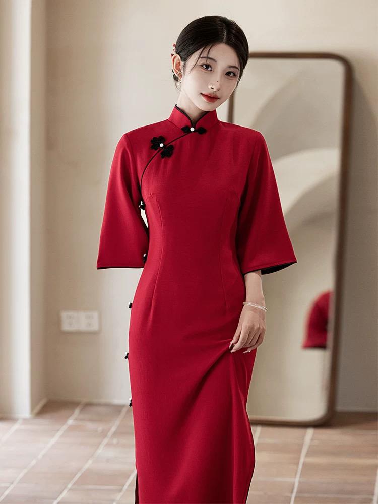 Product Introduction of Sườn xám B3 dáng dài xẻ nhẹ 2 bên dưới gối, tay lửng phối nút ngọc sang trọng thanh lịch nhẹ nhàng phù hợp các buổi tiệc cuối năm cho nàng toả sáng 17