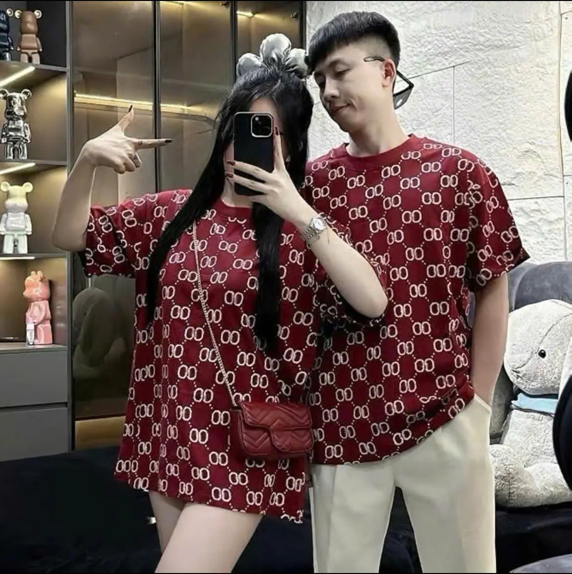 Áo Guxi nam nữ đỏ đô, cotton 2 chiều cao cấp 250gm in nhiệt toàn thân, thời trang hothit 2025