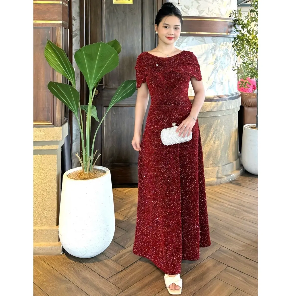 Đầm Trung Niên Dạ Hội K585 Vải nhủ đính đá co giãn - mát mịn Size Từ 50-75kg phù hợp cho mẹ dự tiệc, ngồi sui Ôm gọn Thanh lịch Dress Váy Nữ Đỏ Women