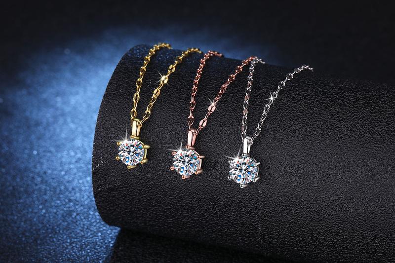 Product Introduction of S925 Sterling Silver Moissanite During Women Lip Chain Korean Simple Style Six-Claw Moissanite 1 Karat Necklace Clavicle Chain JFK 3