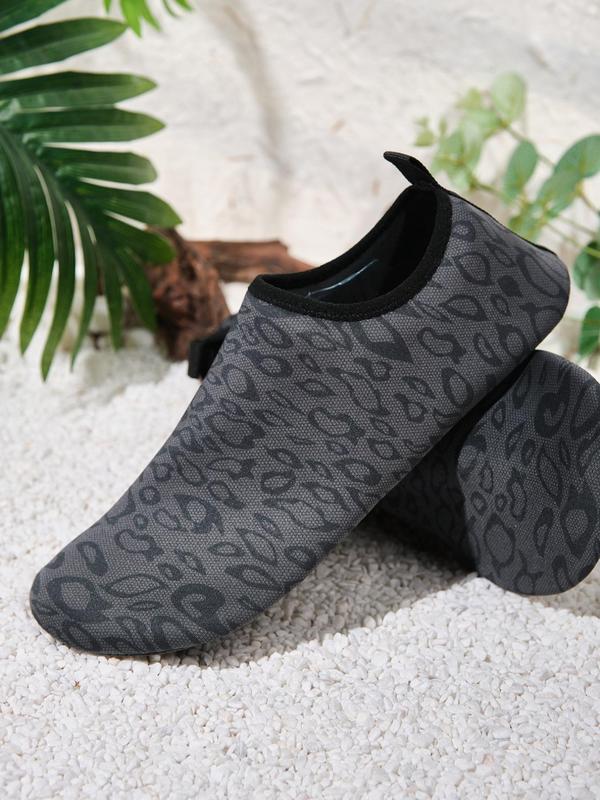 Men's Random All Over Print Slip On River Trekking Shoes, Sporty Comfortable Non-slip Quick Drying Shoes, 2024 Summer Water Shoes Aqua Shoes, Sports Shoes for Beach Outdoor Activities 8