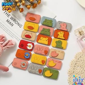 เทปกาววิเศษสำหรับเด็ก สไตล์เกาหลี ดีไซน์น่ารัก ลายสัตว์ วัสดุกำมะหยี่ เหมาะสำหรับล้างหน้าและมัดผม กิ๊บติดผม เทปกาววิเศษ กิ๊บติดผมการ์ตูน เทปหน้าม้า ดีไซน์ทันสมัย ดีไซน์ระดับสูง เหมาะสำหรับผู้ชาย ปี 2025