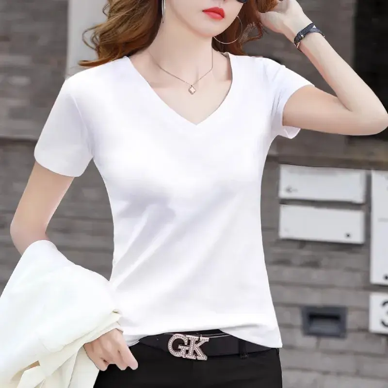 Trendy V-Neck T-shirt for Women: 2025 Summer Collection