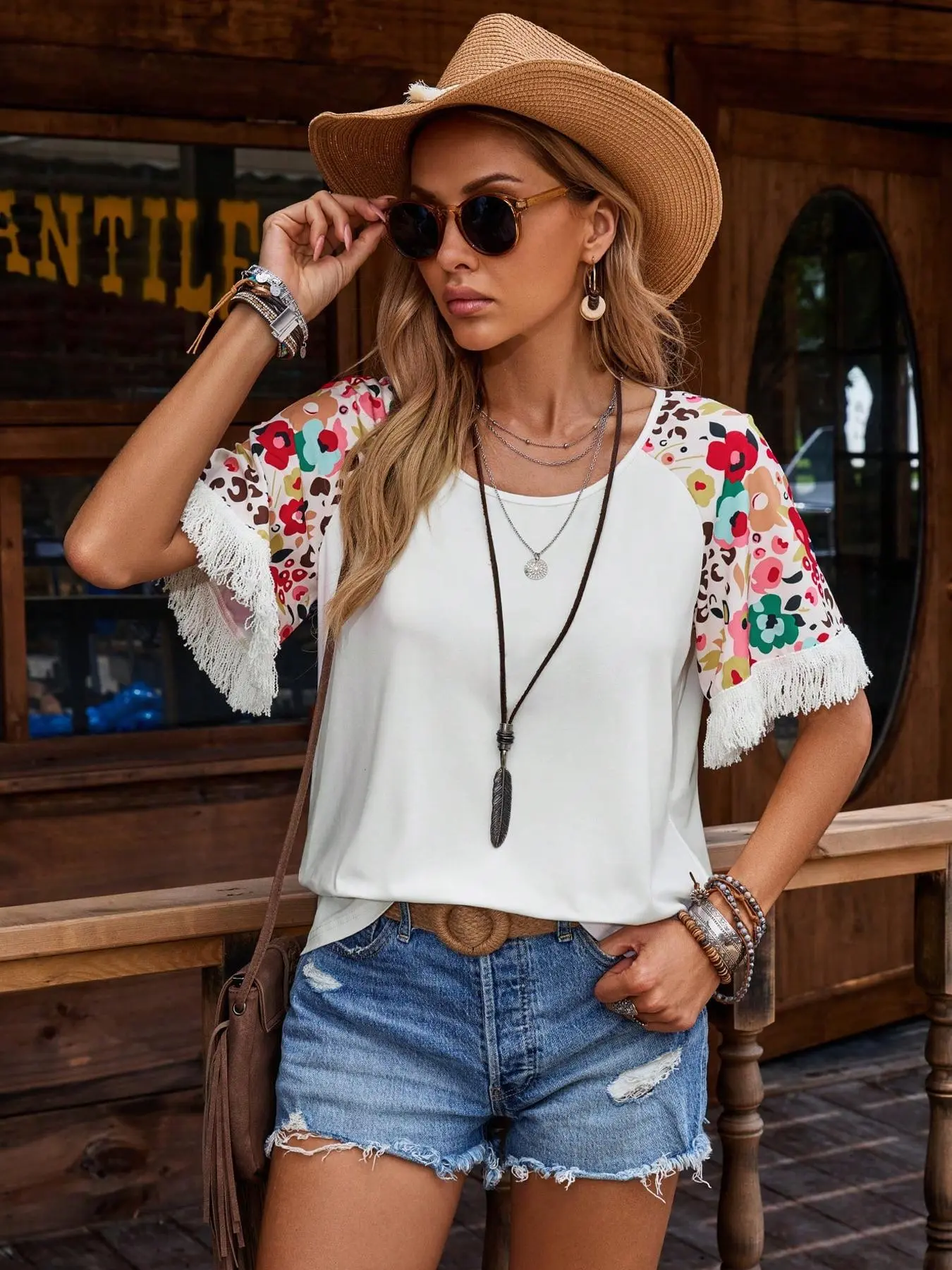 Women's Floral Print Fringe Trim Raglan Sleeve Tee, Fashion Casual Half Sleeve Round Neck T-shirt for Summer, Ladies Clothes for Daily Wear, Going Out Tops