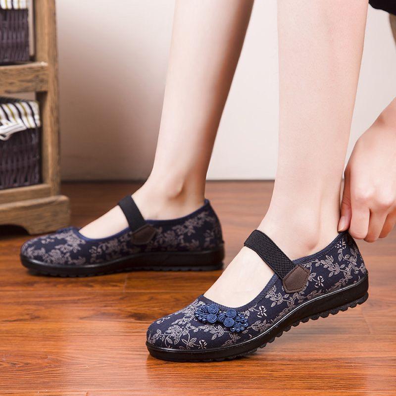 Product Introduction of Giày trung niên nữ, giày bà nội bà ngoại, giày lười vải nữ Shoes Shoes 5