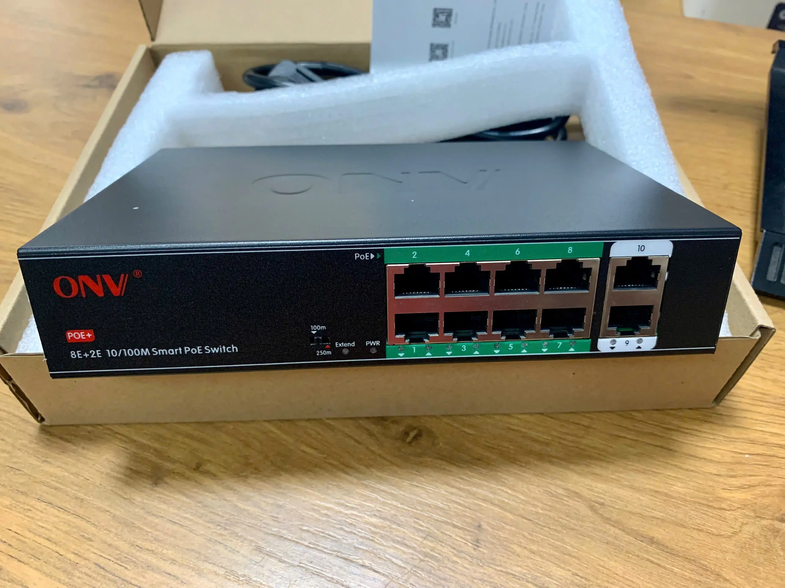 Switch Poe 8 cổng ONV H1108PLS 08 x 10/100Mbps công suất 65W