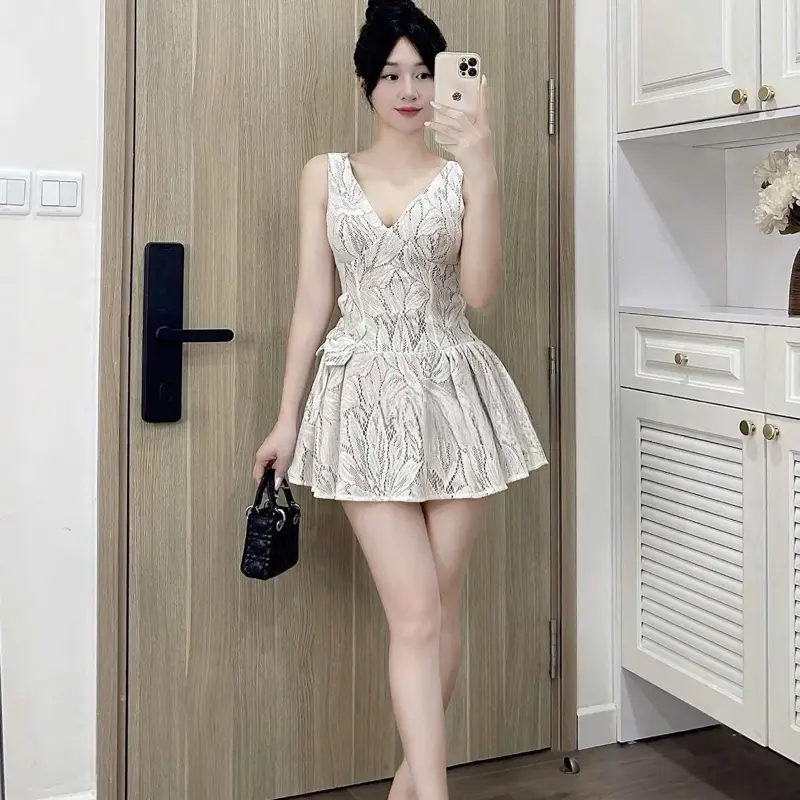 H12-Váy thiết kế ren xinh yêu phù hợp đi làm, đi chơi, đi tiệc