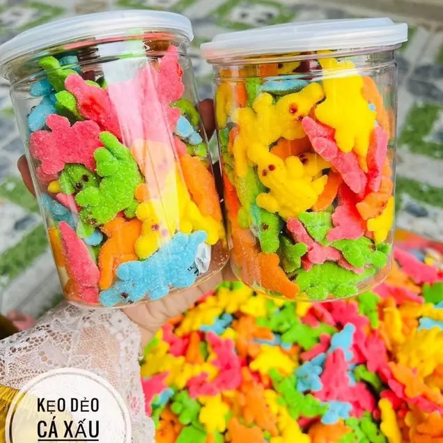 Kẹo Dẻo Cá Sấu Vị Trái Cây Đà Lạt, hộp 300g chua ngọt siêu ngon MTFoods 0