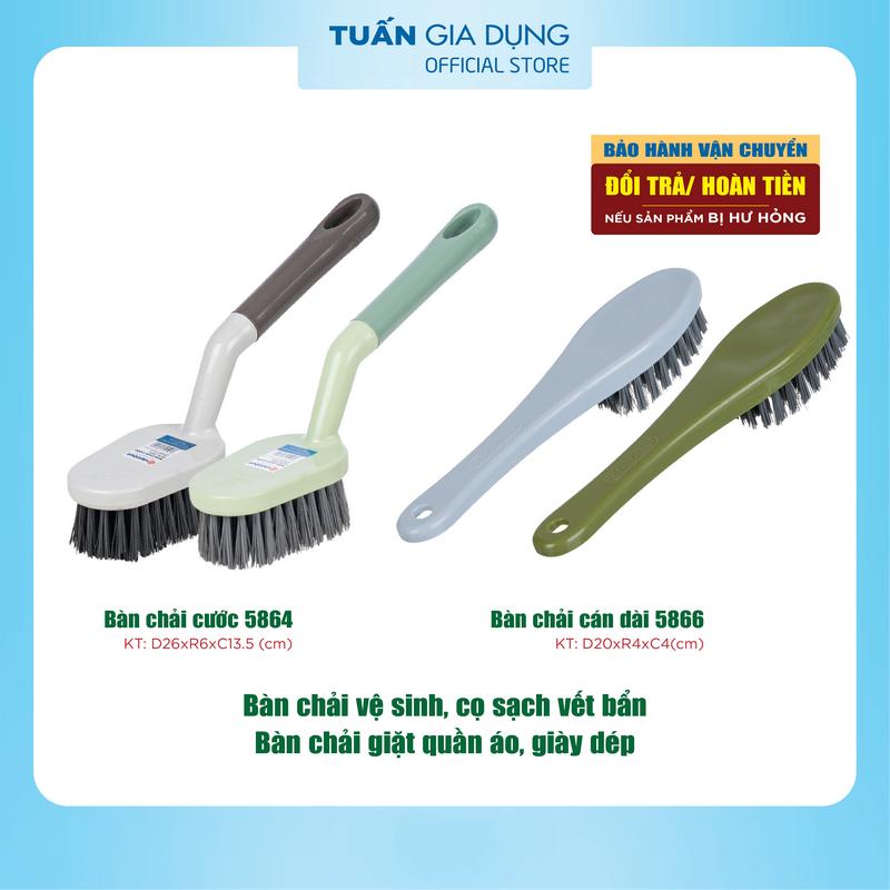 Bàn chải giặt đồ chà chân chà sàn vật dụng Làm Sạch có móc treo tiện dụng