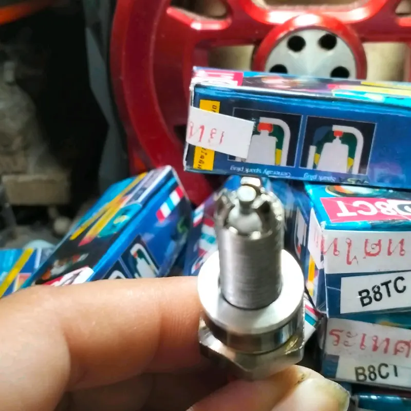 Bugi Xe máy ( 3 chấu Chân Dài độ - Lắp Mở bằng Típ 18 ) 4