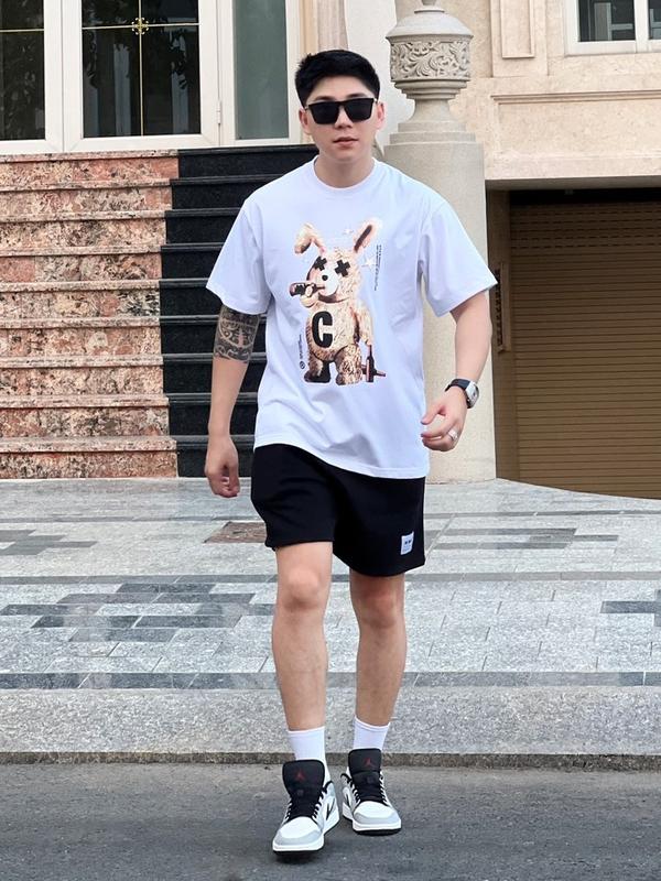 Áo thun Nam/Nữ Unisex hình Thỏ - Chất vải Cotton co giản 2 chiều - SA05 Menswear Cổ Tròn Đen Trắng 7