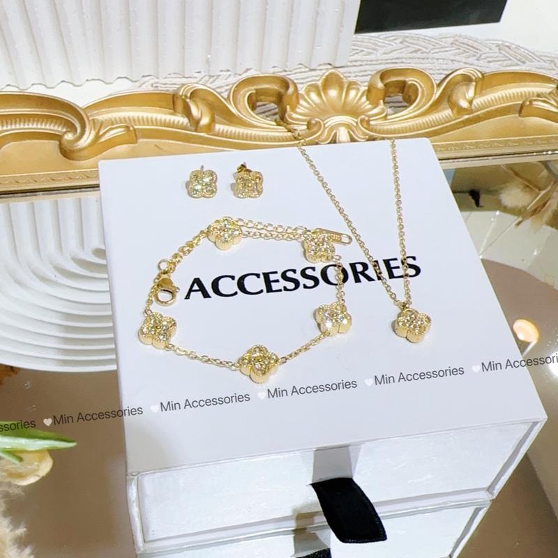  Set khuyên tai vòng cổ lắc tay mini mặt full đá chất liệu titan cao cấp k đen k han gỉ by Min Accessories  bản 8mm  Dây Chuyền Women 