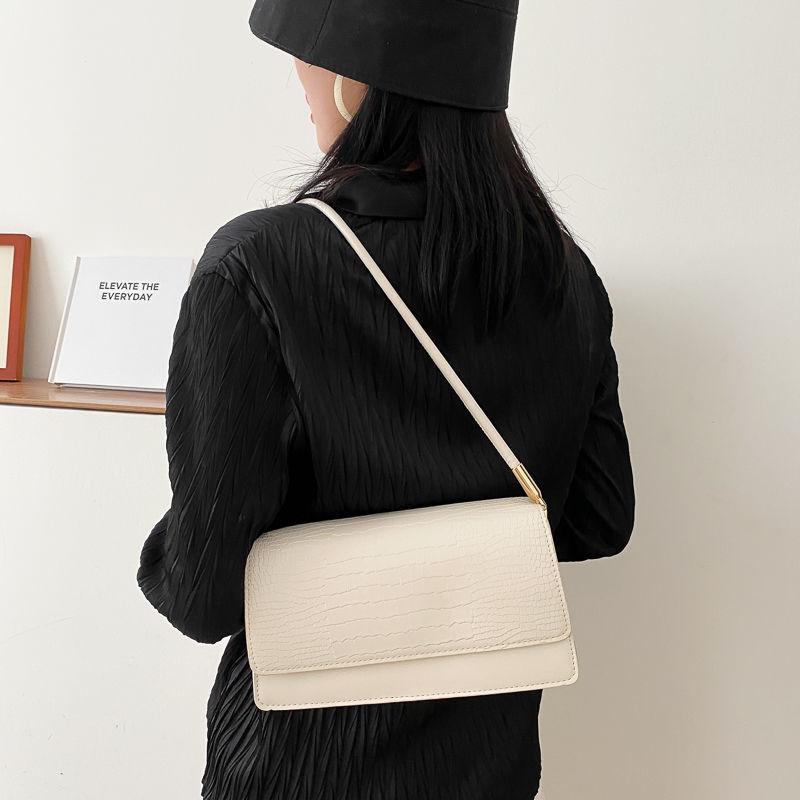 Túi Kẹp Nách, Shangxin, Phong Cách Hồng Kông, Thiết Kế Độc Đáo Cổ Điển Dành Cho Nữ, Túi Messenger Đeo Vai Dễ Phối Đồ Kết Cấu Cao Cấp, Hàng Mới Về 2024 Bag Tote 6