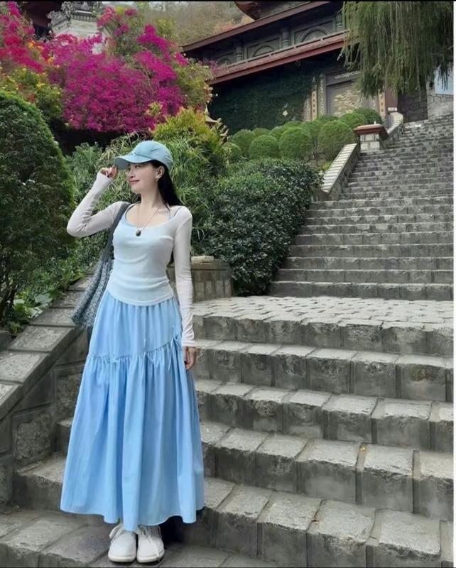 Sét váy nữ 3 món áo lót 2 dây phối áo khoác tay dài thun giấy mix chân váy đủi dáng dài xinh xắn 4