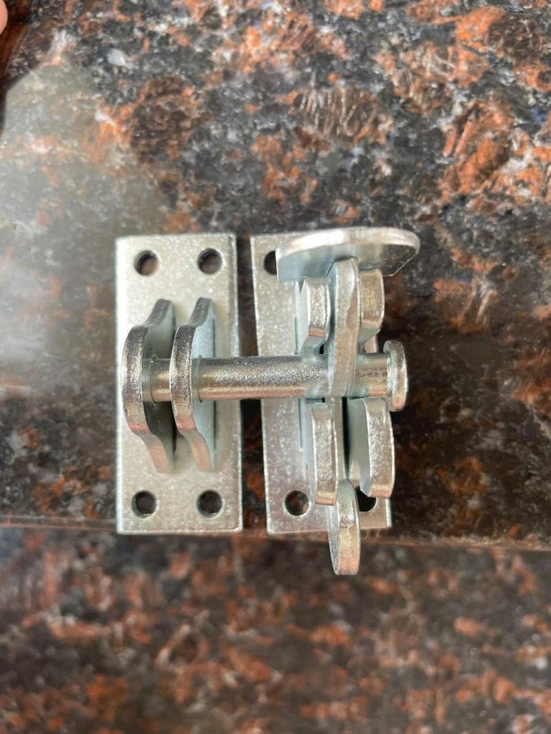 Product Introduction of Chốt Sập Cửa Tự Động Thông Minh Sử Dụng Để Khoá Cửa Cổng Nhà Riêng, Biệt Thự, Nhà Kho, Nhà Xưởng 3