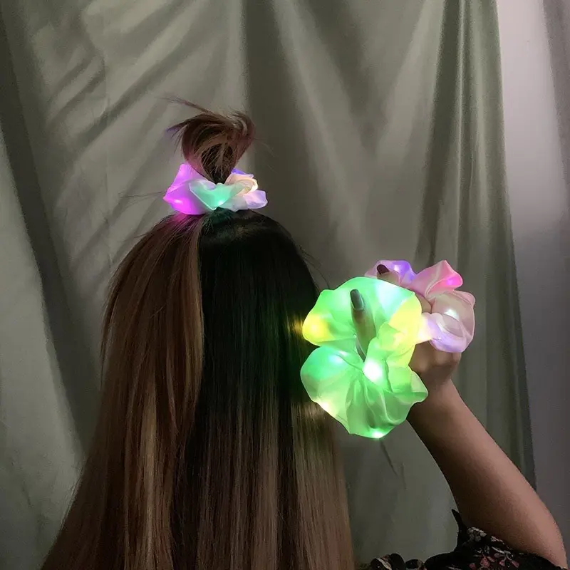 CỘT TÓC ĐÈN LED PHÁT SÁNG 2