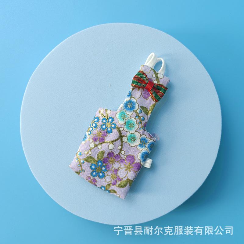 Product Introduction of Parrot Flying Clothes Tiger Skin Peony Xuanfeng Baby Diapers Go out Anti-Shit Pocket Parrot outside 6