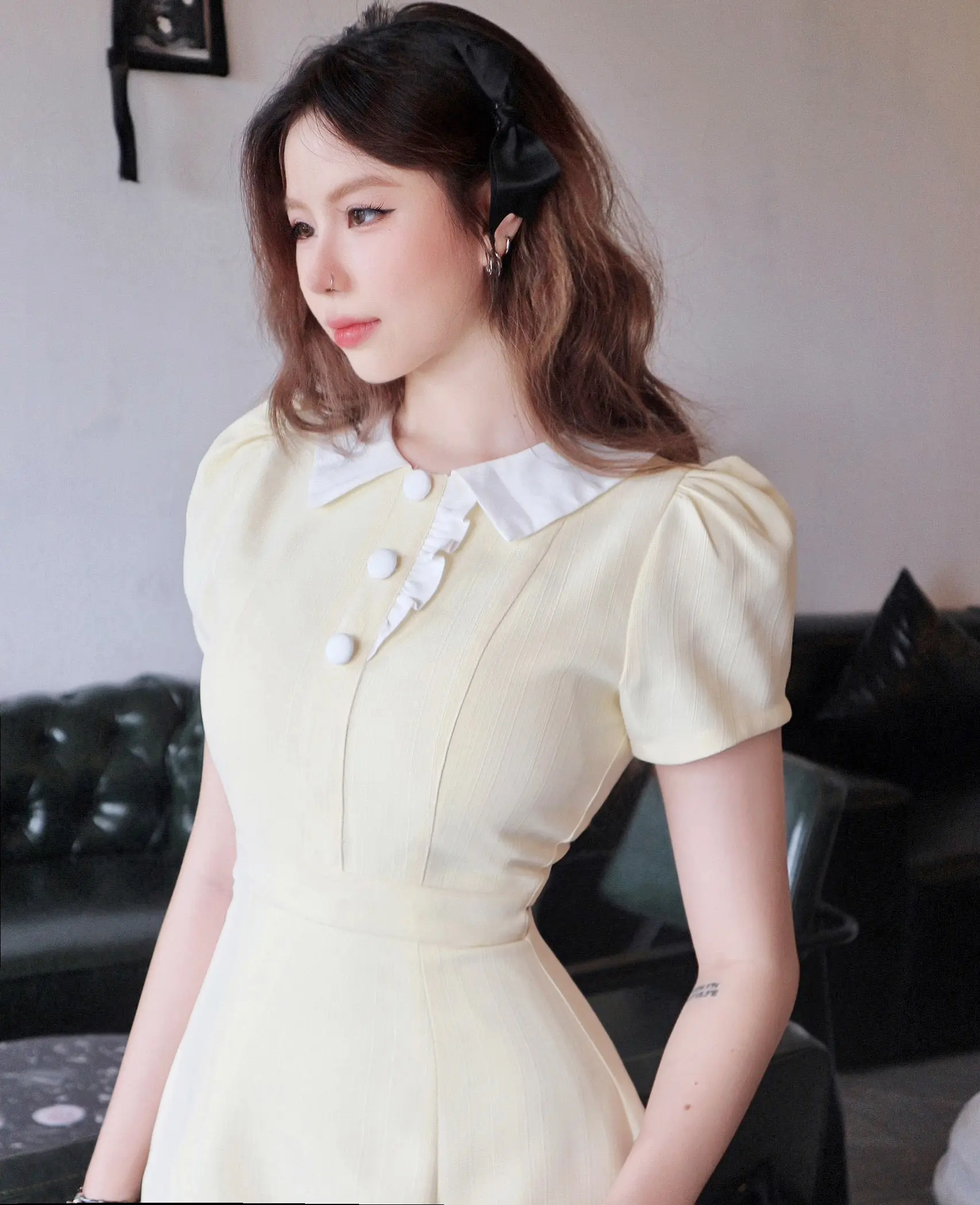 Đầm dự tiệc sang trọng vàng đẹp chữ a tay ngắn xinh thanh lịch thiết kế công sở cao cấp đi tiệc đi làm eo tôn dáng Lux W Fashion