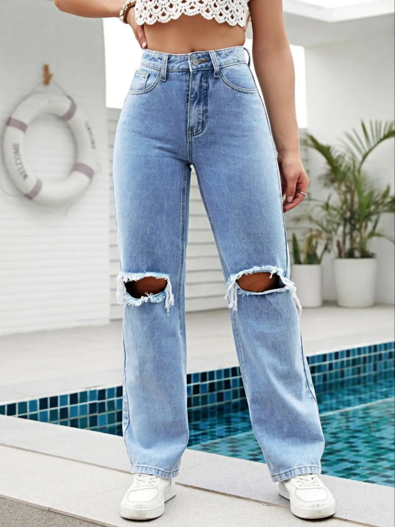 Women's Plain Ripped Straight  Leg Jeans, Casual Comfy Denim Pants for Daily Wear, Ladies Bottoms for All Seasons