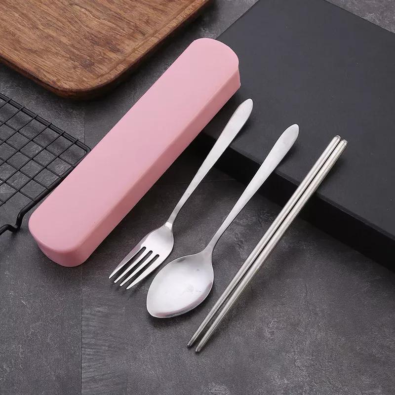 Product Introduction of 3Pcs/Set Travel Camping Cutlery Set Portable Tableware Stainless Steel Chopsticks Spoon Fork Steak with Storage Case 3